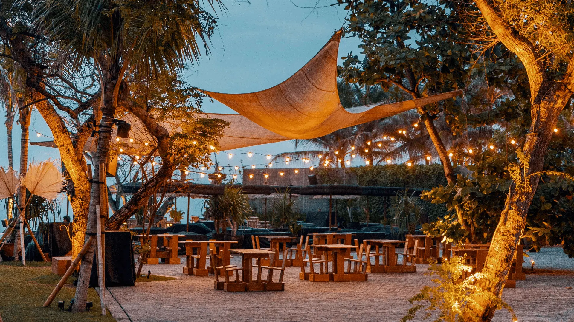 BEACHFRONT – 1.png