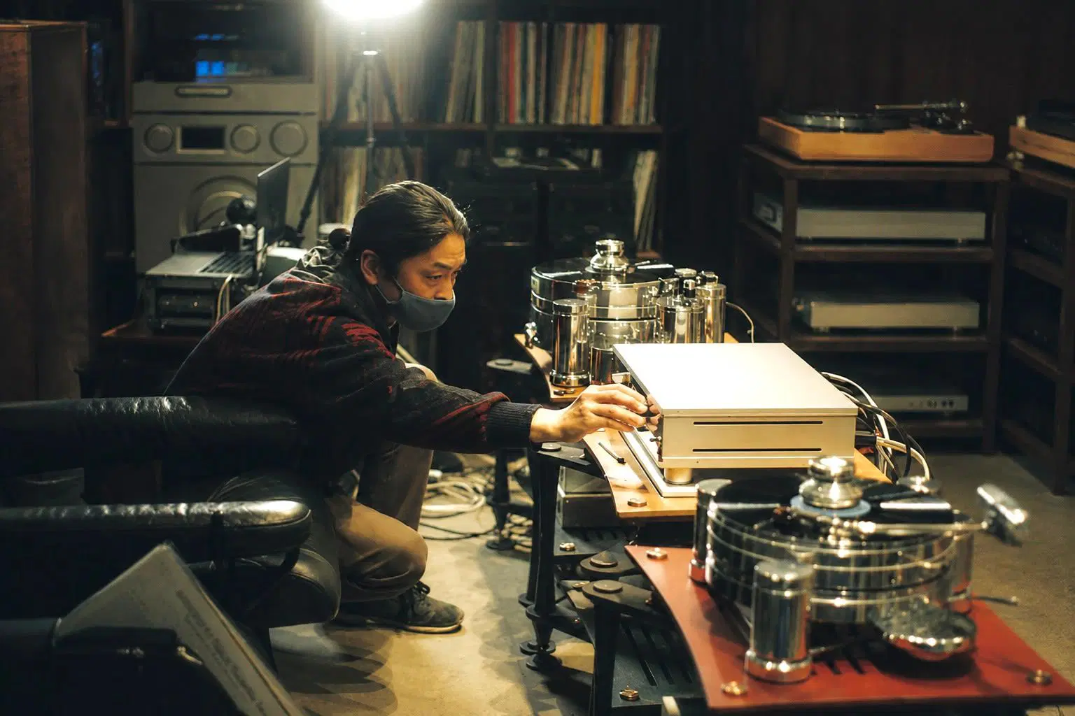 Listening Session Chee Simizu.jpeg