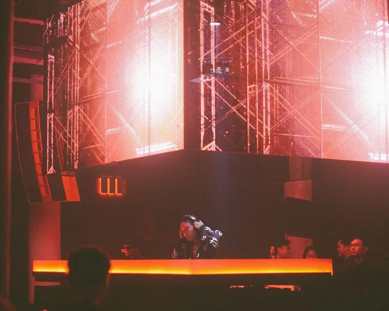 XX_Orb0404-02839 by Athory Malik.jpg