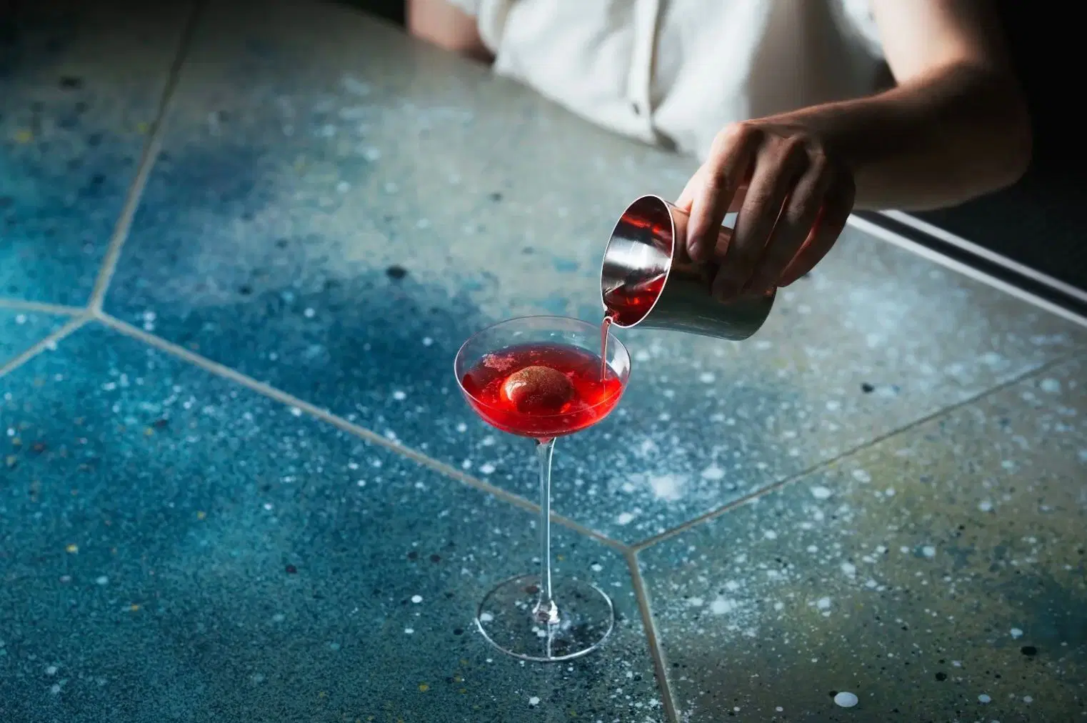 de-vie-bar-takeover-gallery-5.jpg