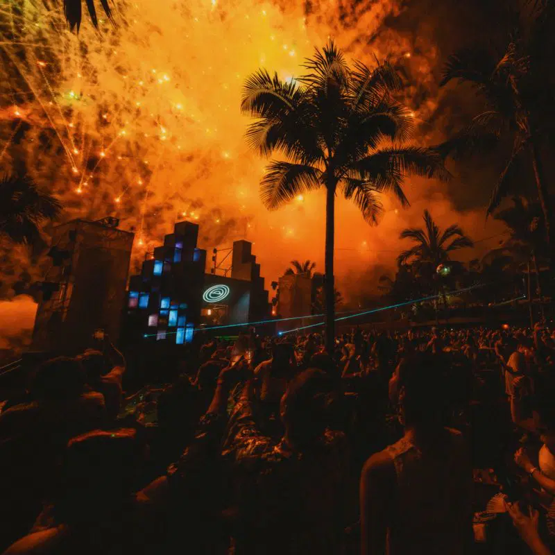 new-year-eve-2023-desa-potato-head-bali-fireworks.jpg